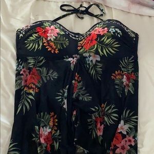 Womens Floral Swim Top